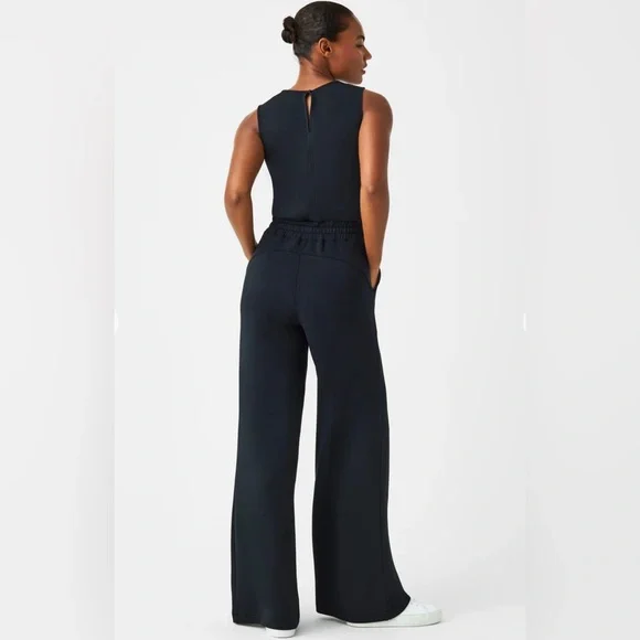 NWT SPANX Sleeveless Jumpsuit Medium - Picture 2 of 8